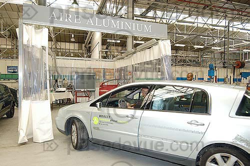 Renault01.jpg